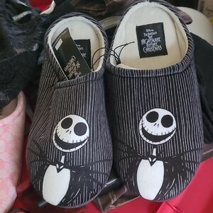 Jack Skelton Womans Slippers - size 9/10